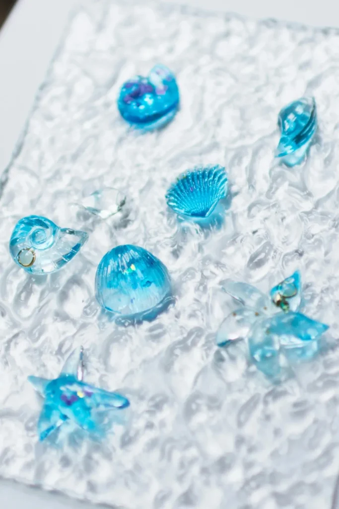 Personalised resin art gifts in India